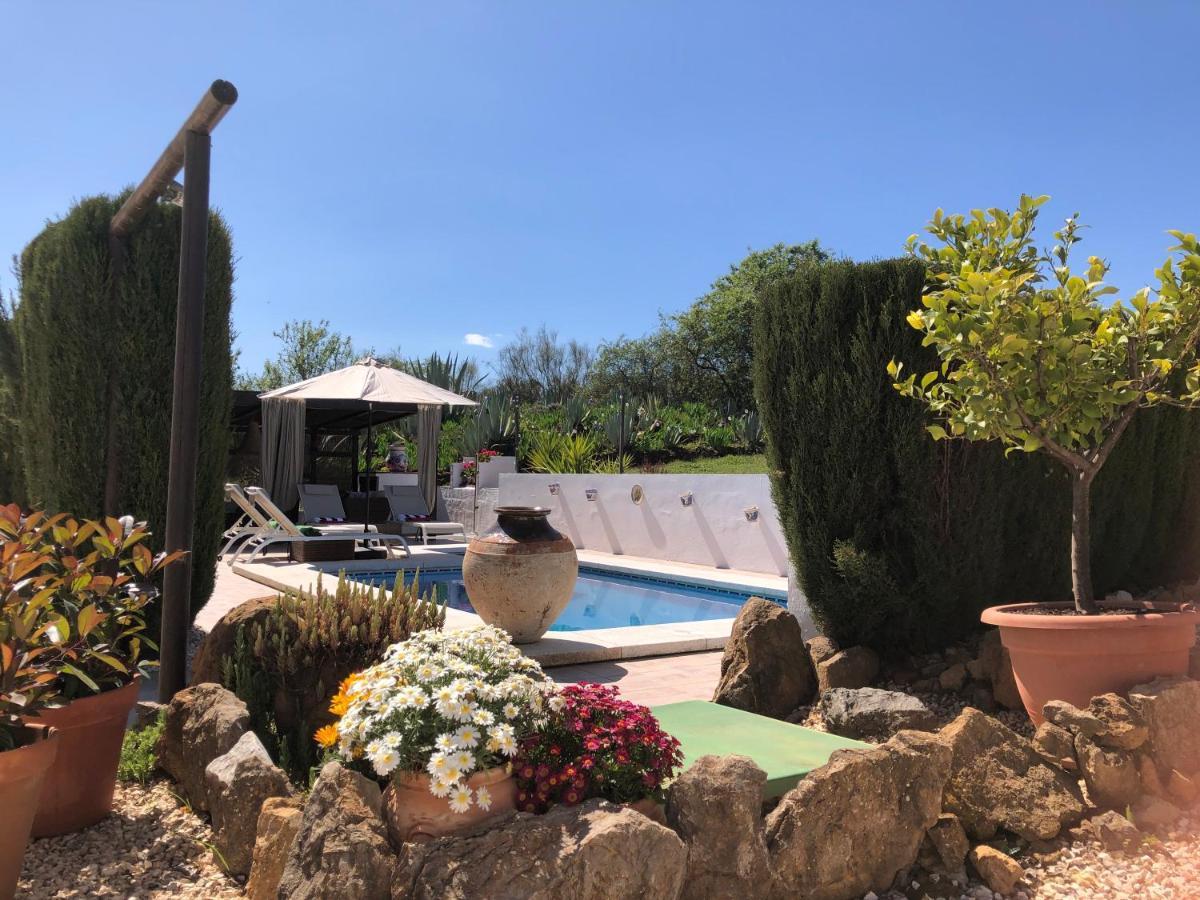 Casa La Alegria 37 Bed & Breakfast Villanueva de Tapia ภายนอก รูปภาพ