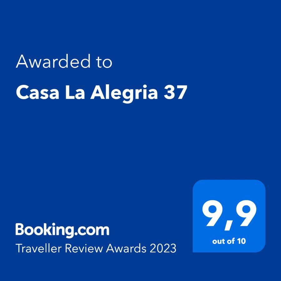 Casa La Alegria 37 Bed & Breakfast Villanueva de Tapia ภายนอก รูปภาพ